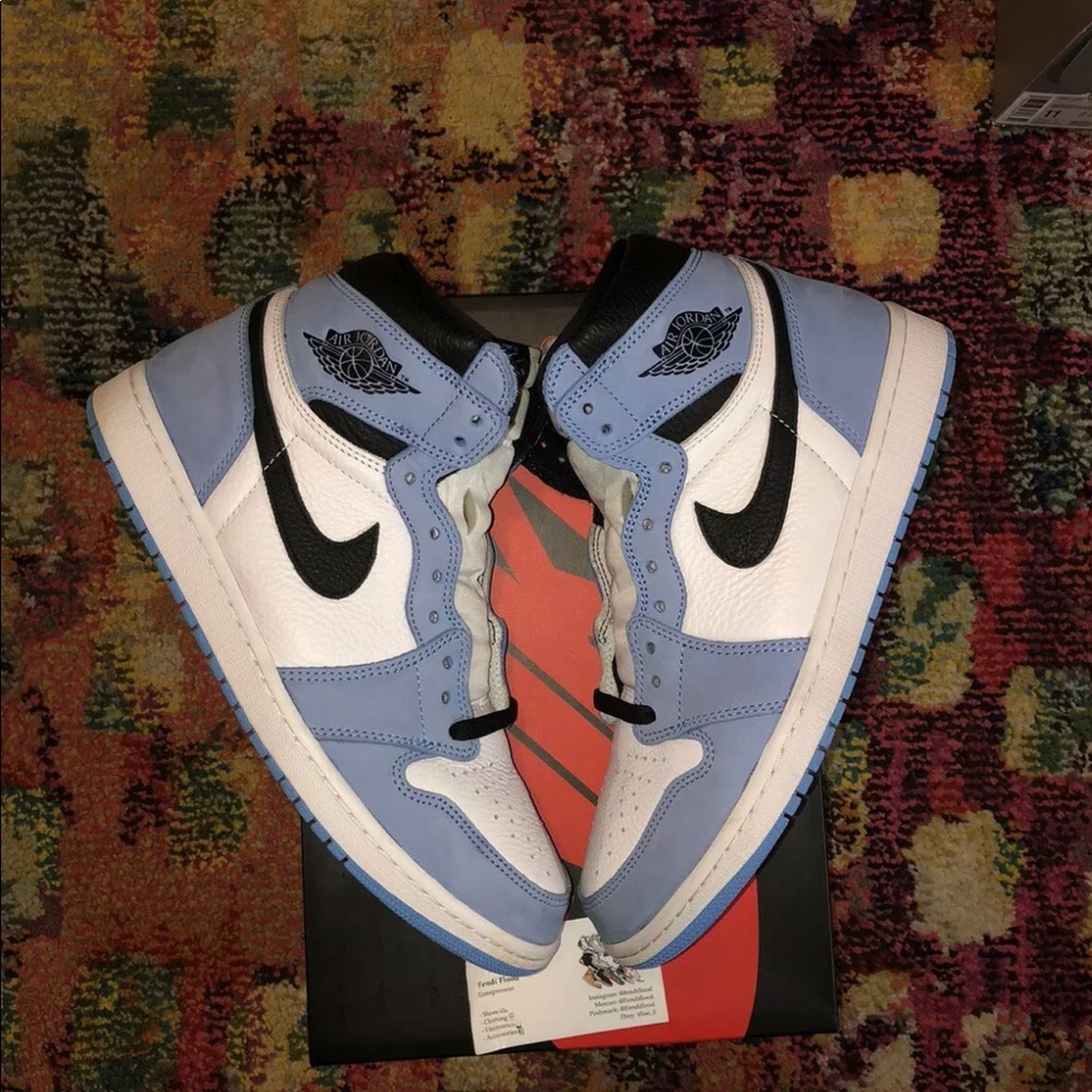 Air Jordan’s 1 university blue i am willing to negotiate